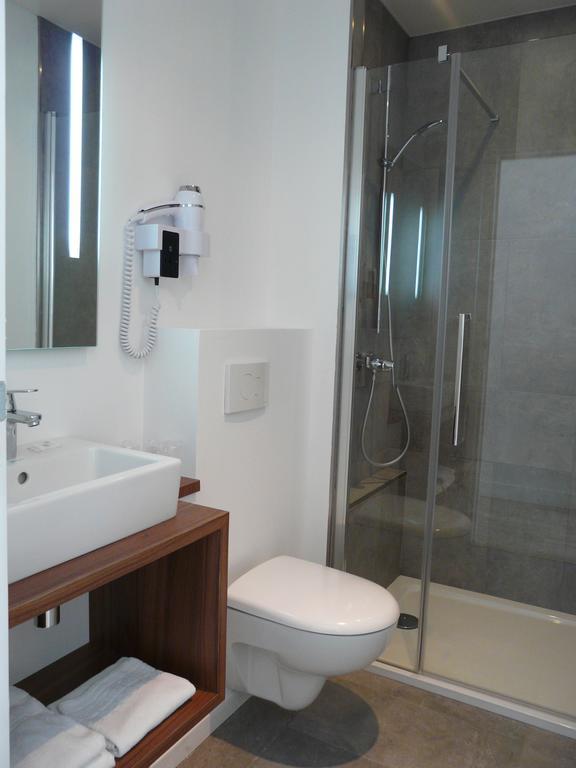 Hotel Mary'S - Caen Centre Gare Sncf Экстерьер фото